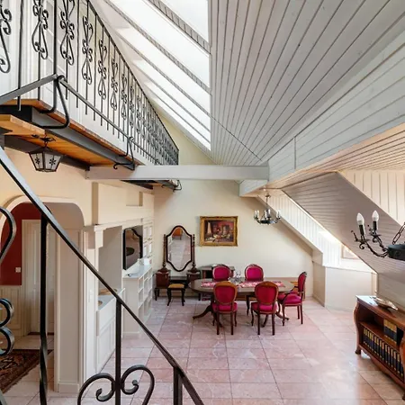 Donaticoeur Bellevue Apartment *